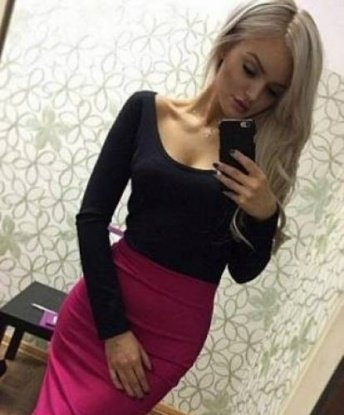 Живу в Москве и предлагаю вам незабываемые эмоции и интимные встречи. Мои услуги - это искусство соблазнения, магия прикосновений и полное удовлетворение всех ваших фантазий. У меня есть опыт и нежные руки, чтобы дарить вам настоящее блаженство. Фото соответствуют действительности, а отзывы моих предыдущих клиентов будут говорить сами за себя. Не упустите возможность познать настоящий праздник любви со мной. Доверьтесь мне, и я сделаю все, чтобы ваши желания осуществились. 💖😘🔥 Раисочка